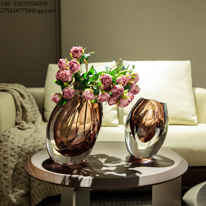 Vase Decor - مزهريات زجاجية إبداعية على الطراز الاسكندنافي